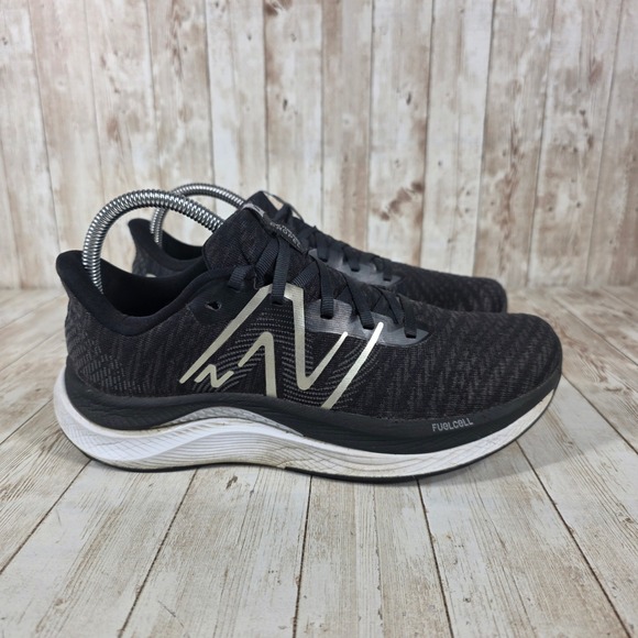 New‎ Balance FuelCell Propel Running Shoes Cushioned Athletic Black US 9 - Picture 1 of 8